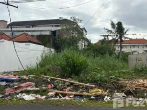 Land for sale in Seminyak, Bali lokasi di Kab. Badung, tersedia melalui melalui situs Olx