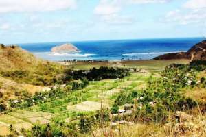 Land for sale Mawun Hill ,Central Lombok lokasi di Lombok Tengah Kab., tersedia melalui melalui situs Olx
