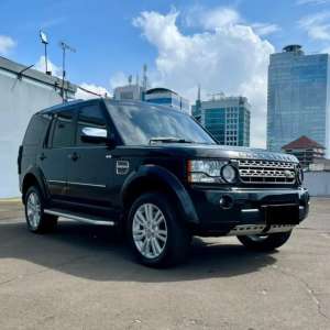 Jual bekas Land Rover Discovery 4 HSE 2010 Black KM 30rb Rare Perfect Condition,lokasi di Jakarta Utara