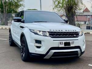 Jual bekas Land Rover Range Rover Evoque 2.0 Dynamic Luxury 2013 SUV,lokasi di Jakarta DKI