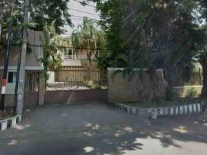 LANGKA RUMAH KOMERSIAL PUSAT KOTA SURABAYA DISEWAKAN lokasi di Surabaya Kota, tersedia melalui melalui situs Olx