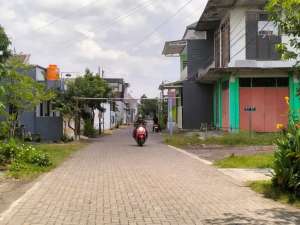 Langkah Dijual Tanah Siap Bangunan Dekat Mbetro Lokadi Perumahan PUTRI Juanda Sedati Sidoarjo lokasi di Sidoarjo  Kab., tersedia melalui melalui situs Olx