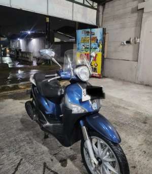 Jual bekas Langkah Piaggio Liberty Biru PMK 2014 Mewah,lokasi di Sidoarjo  Kab.