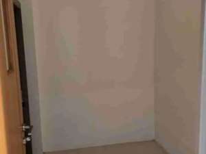 Lantai 3Apartement puncak permai lokasi di Surabaya Kota, tersedia melalui melalui situs Olx