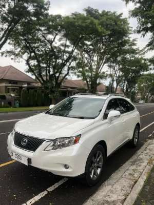 Jual bekas Lexus RX 270 2011,lokasi di Bandung Kota