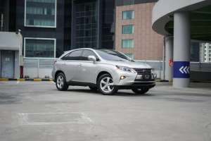 Jual bekas Lexus Rx270 2011 Japan version panoramic,lokasi di  