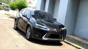 Jual bekas Lexus UX300e EV 2022,lokasi di Jakarta Timur
