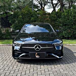 Jual bekas LIKE NEW 2025 Mercedes CLA200 AMG 2024 cla 200 benz 2023 facelift,lokasi di Tangerang Selatan Kota