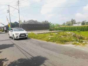 Lokasi Mangku Jalan Raya Wonorejo Wedomartani Ngemplak Sleman lokasi di Sleman Kab., tersedia melalui melalui situs Olx