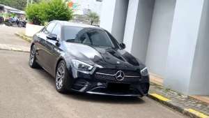 Jual bekas LOW KM 10RBMercedes Benz Mercy E 300 E300 AMG W213 AT 20232024,lokasi di Jakarta Utara