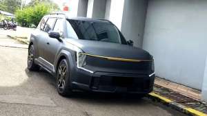 Jual bekas LOW KM 20RBKia EV9 EV 9 GT-Line AWD AT 20232024,lokasi di  ,Jakarta Selatan