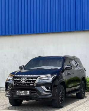 Jual bekas Low km 28rb Fortuner GR 2.8 2023,lokasi di Garut Kab.