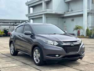 Jual bekas LOW KM 30.000 HONDA HRV E CVT 2018 GREY ISTIMEWA TT 2017 ABU AT,lokasi di Jakarta Pusat