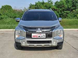Jual bekas LOW KM 32 ribu Mitsubishi Xpander Cross AT 2019 Silver,lokasi di  ,Jakarta Timur