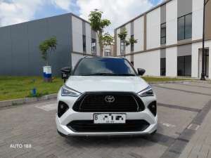 Jual bekas LOW KM 5RBAN RECORD TOYOTA YARIS CROSS S GR HYBRID th 2025,lokasi di  ,Tangerang Kota