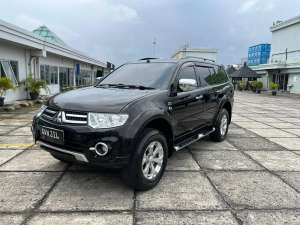 Jual bekas LOW KM 94RB RECORDMitsubishi Pajero Sport Dakar Diesel 2.5 AT 2014,lokasi di Jakarta Utara