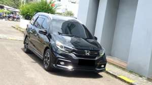 Jual bekas LOW KMHonda Mobilio RS 1.5 CVT 20212022,lokasi di Jakarta Pusat
