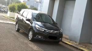 Jual bekas LOW KMHonda Mobilio 1.5 E Prestige CVT AT 20192020,lokasi di Jakarta Timur