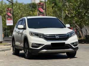 Jual bekas LOW KM HONDA CR-V 2.4 AT PRESTIGE FENDER AUDIO 20162015 CRV,lokasi di Jakarta Utara