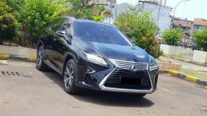 Jual bekas LOW KMLexus RX 300 RX300 Luxury 2.0 4x2 AT 20192020,lokasi di Jakarta Utara