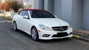 Jual bekas LOW KMMercedes Benz Mercy E250 E 250 AMG Convertible AT 20112012,lokasi di Jakarta Utara