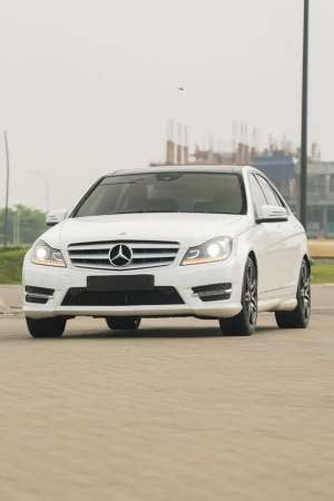 Jual bekas Low KMMercedes Benz C250 AMG Plus 2014 Bmw f30,lokasi di Jakarta Selatan