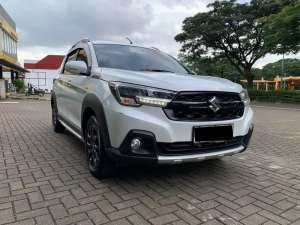 Jual bekas LOW KMSUZUKI XL7 BETA HYBRID AT MATIC 2023 PUTIH,lokasi di Jakarta Timur