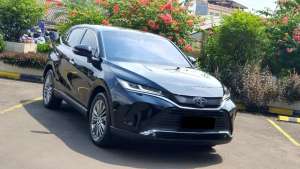 Jual bekas LOW KMToyota Harrier 2.0 Z Premium TSS Facelift AT 20212022,lokasi di Jakarta Utara