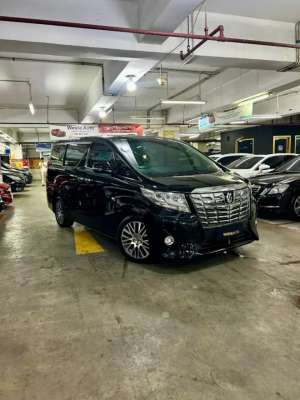 Jual bekas Low KM Toyota Alphard G ATPM 2016 nik 2015 Terawat,lokasi di Bekasi Kota