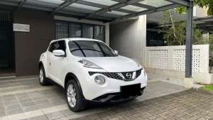 Jual bekas Low Km60ribuCASHNISSAN JUKE RX 1.5L CVT AT 2018 Revolt Black,lokasi di Jakarta Selatan