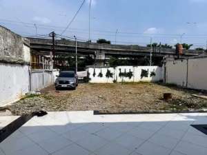 Lt 700M2 Nempel Jln Kalimalang lokasi di Jakarta Timur, tersedia melalui melalui situs Olx