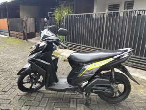 Jual bekas M3 2015 MODEL BEAT IRIT INJECT MURAH PROMO,lokasi di Malang Kota
