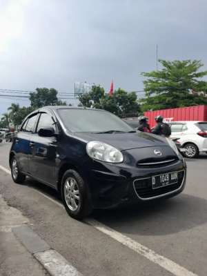 Jual bekas MARCH L MANUAL 2013,lokasi di Cimahi Kota