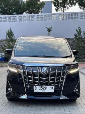 Jual bekas Mau mudik mewah ini Gan udh murah Toyota Alphard G ATPM AT TSS 2020,lokasi di Jakarta Selatan