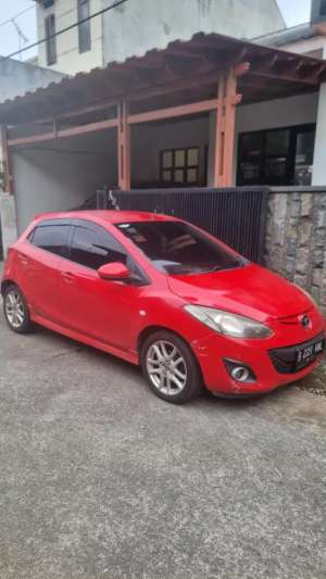 Jual bekas Mazda 2 2012 Bensin,lokasi di Bekasi Kota