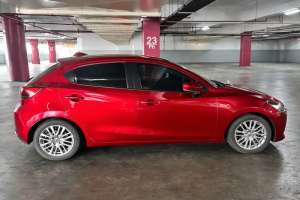 Jual bekas Mazda 2 2021 Bensin,lokasi di  