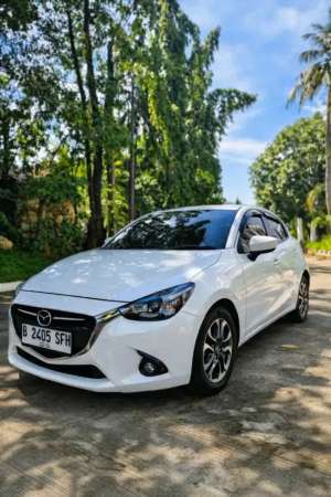 Jual bekas Mazda 2 GT skyactiv 2015,lokasi di Jakarta Timur