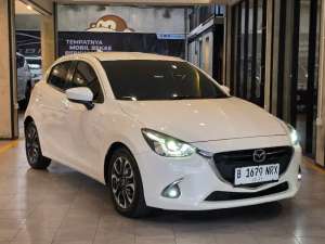 Jual bekas Mazda 2 R matic 201918,lokasi di Semarang Kota