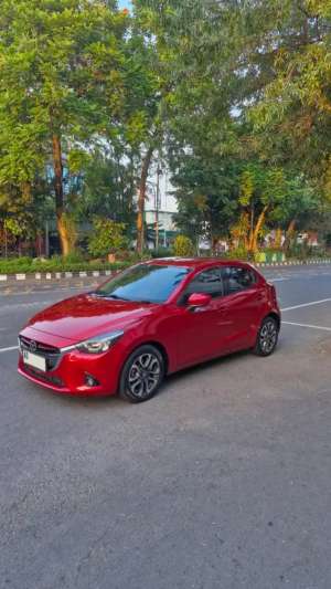 Jual bekas Mazda 2 skyactiv GT 2015 mesin terawat,lokasi di Surakarta Kota