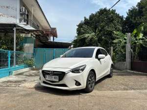 Jual bekas Mazda 2 Skyactive Varia R 2016 Matic At Ganjil,lokasi di Tangerang Selatan Kota