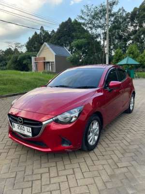 Jual bekas Mazda 2 V AT SkyAktiv 2015,lokasi di Bogor Kota