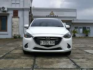 Jual bekas MAZDA 2R SKYACTIVE 1.5 AT 2014KM124RBPJK 3-2027,lokasi di Jakarta Barat
