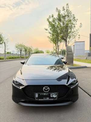 Jual bekas Mazda 3 Hatchback 2.0 Skyactive 2021,lokasi di Jakarta Utara