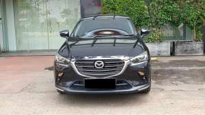 Jual bekas Mazda CX-3 2.0 Automatic 2019 gt hitam sunroof km 50 rb pajak panjang,lokasi di Jakarta DKI