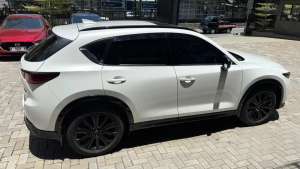 Jual bekas Mazda CX-5 2023 Bensin,lokasi di Jakarta Timur