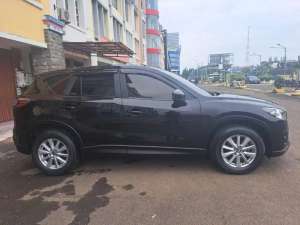 Jual bekas Mazda Cx-5 2.5 Touring Skyactive 2014 Hitam Low Km,lokasi di Jakarta Timur