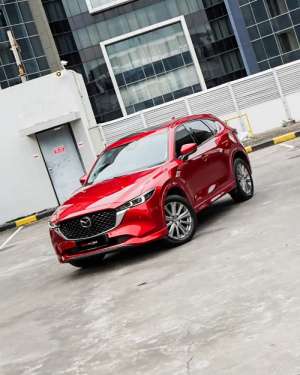 Jual bekas Mazda CX5 2.5 Elite FWD facelift matic 2023 2024 merah genap low KM,lokasi di Jakarta Selatan