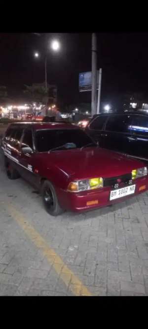 Jual bekas Mazda vantrend 94 bm kota pajak on,lokasi di Pekanbaru Kota