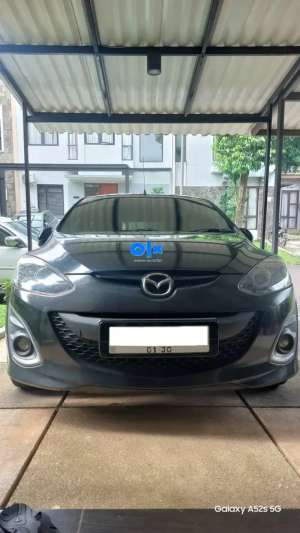 Jual bekas Mazda2 1.5 Type R Facelift 2013 Istimewa - KM Rendah - mesin terawat,lokasi di Jakarta Selatan