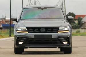 Jual bekas Menang Bnyk VW Tiguan Allspace 1.4 TSI 2020 R-Line Mods gla200 a200,lokasi di Jakarta Utara